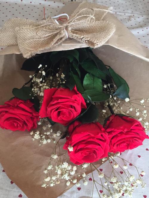 Bouquet of preserved red roses